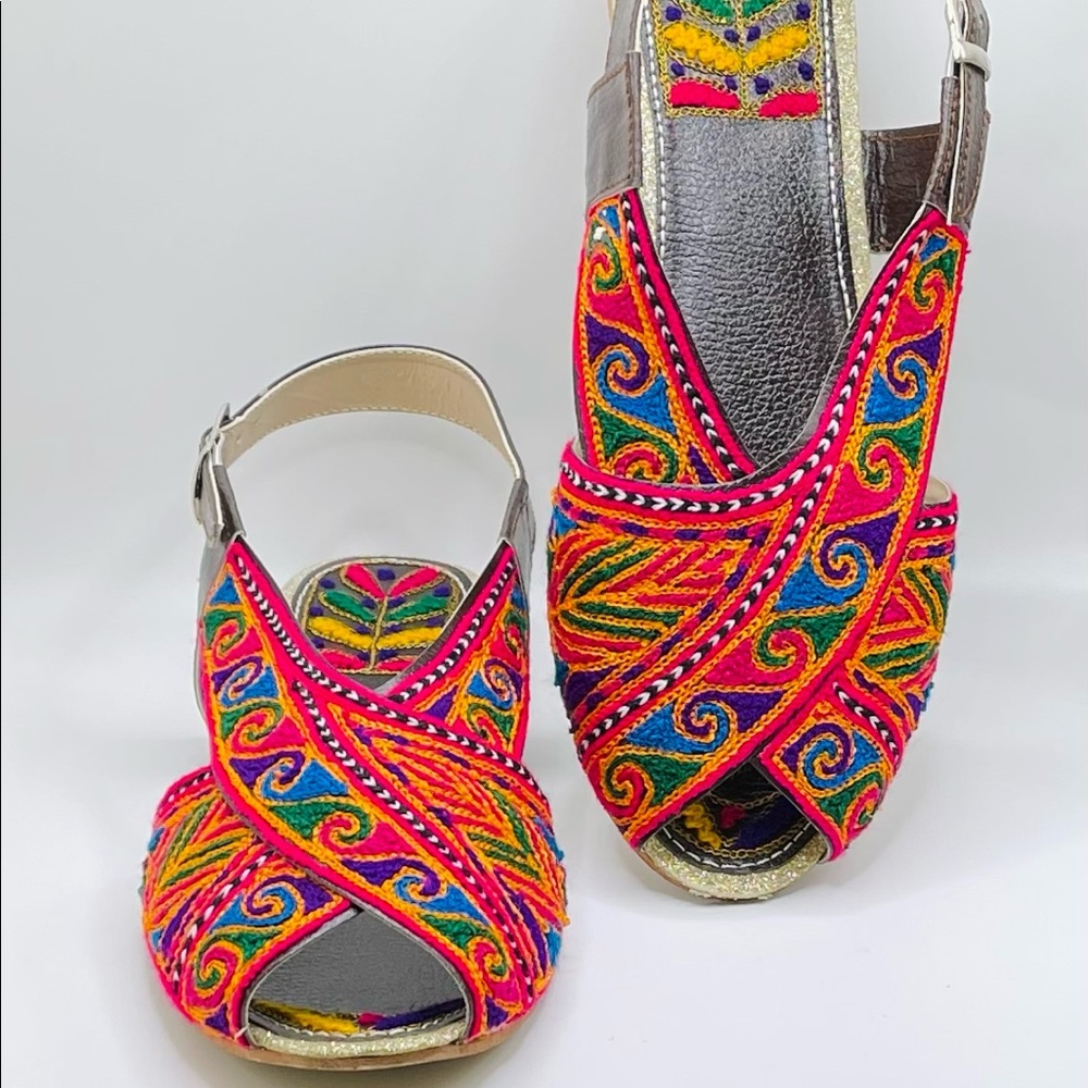 Handmade Embroidered Peshawari Sandal For Women